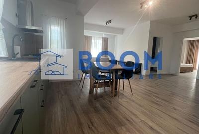 Apartament cu 3 camere decomandat, mobilat în Central
