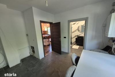 Casă cu 5 camere cu Teren 680 Mp în Miroslava - 6