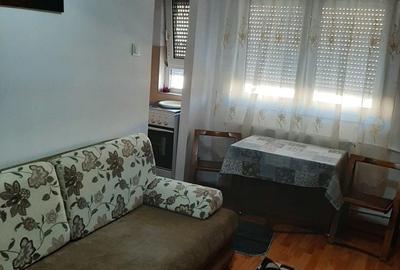 Garsonieră în Central