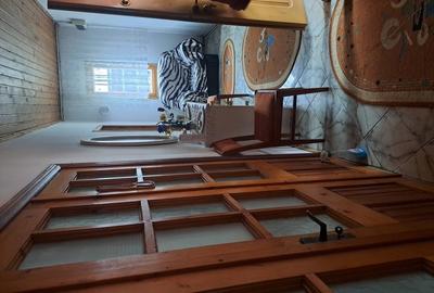 Casă cu 5 camere cu Teren 600 Mp în Central