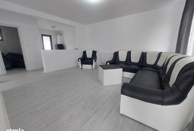 Casă cu 3 camere în Central