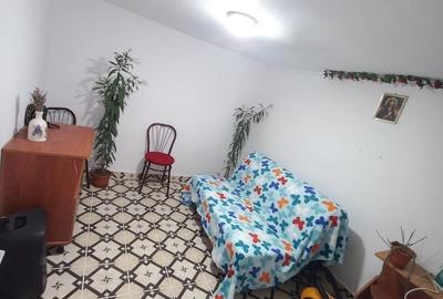 Casă cu 3 camere cu Teren 1041 Mp în Central - 2
