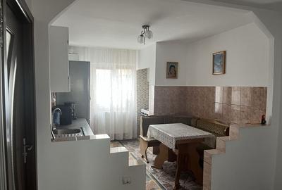 Apartament cu 3 camere decomandat în Central - 4