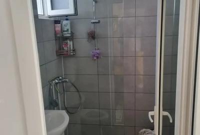 Apartament cu 2 camere decomandat în Neptun