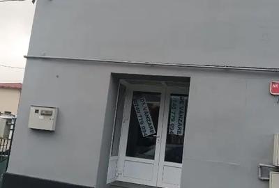 Casă cu 3 camere cu Teren 350 Mp în Orașul Vechi