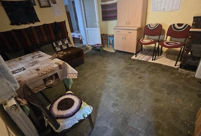 Casă cu 3 camere cu Teren 1243 Mp în Istria