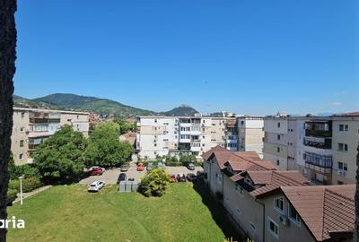 Apartament cu 3 camere în Central - 2