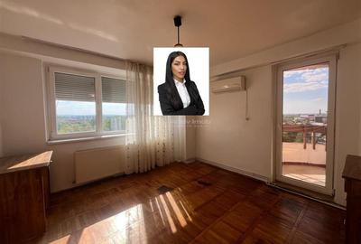 Apartament cu 3 camere semidecomandat, mobilat în Central