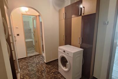 Apartament cu 2 camere decomandat în Piața Centrală - 6