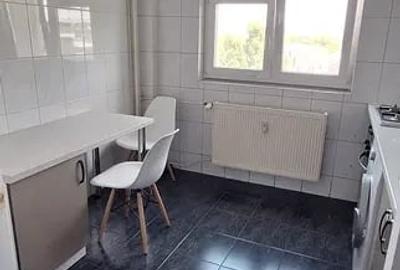 Garsonieră decomandată în Basarabia