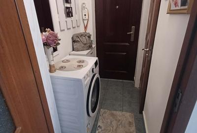 Apartament cu 2 camere nedecomandat în Micro 1