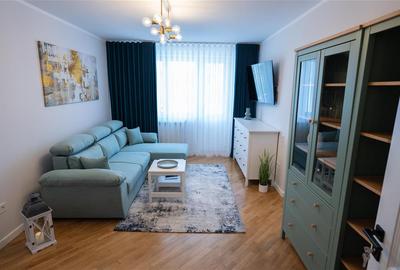 Apartament cu 3 camere semidecomandat, mobilat în Ultracentral
