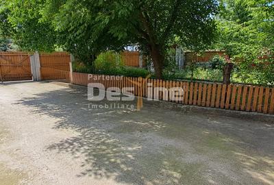 Casă individuală cu 4 camere cu Canalizare în Central - 4