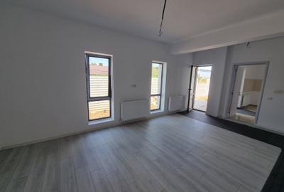 Casă individuală cu 4 camere cu Canalizare în Bragadiru - 4
