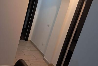 Casă cu 4 camere cu Canalizare în Palazu Mare - 5