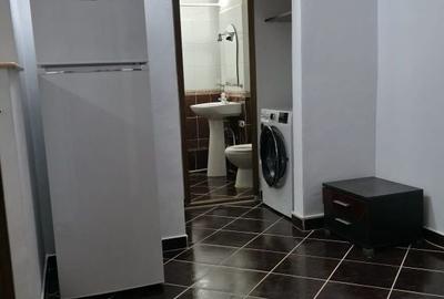 Apartament cu 2 camere decomandat în Central - 2