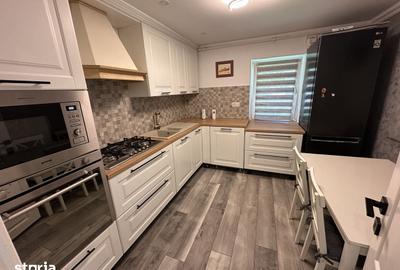 Apartament cu 3 camere decomandat în Central - 8