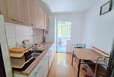 Apartament cu 2 camere decomandat, mobilat în Micro 17 - 1