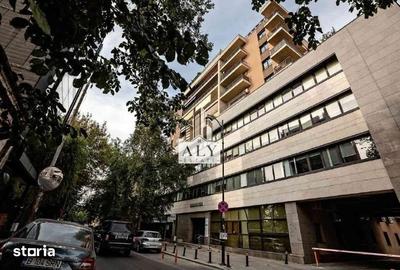 Apartament cu 2 camere semidecomandat în Victoriei