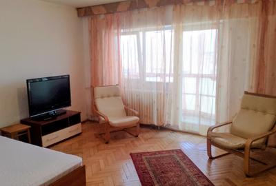 Garsonieră în Lunei