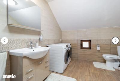 Casă cu 5 camere cu Teren 400 Mp în Sânmartin