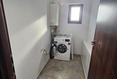Casă cu 3 camere cu Canalizare în Balotești - 4