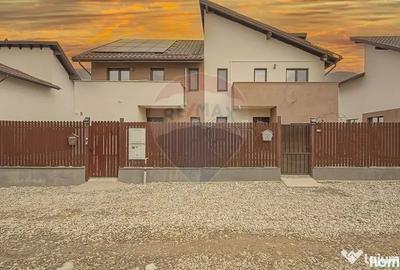 Casă cu 4 camere cu Teren 220 Mp în Baciu