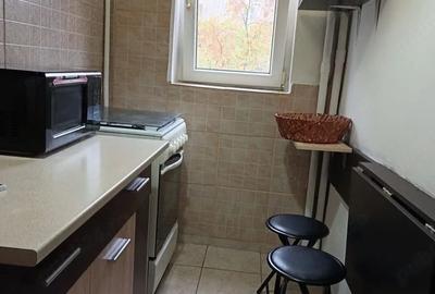 Garsonieră decomandată în Dristor
