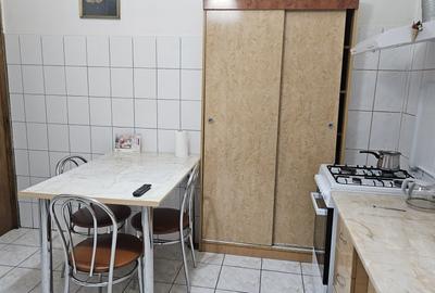 Apartament cu 2 camere decomandat în Runcu - 8