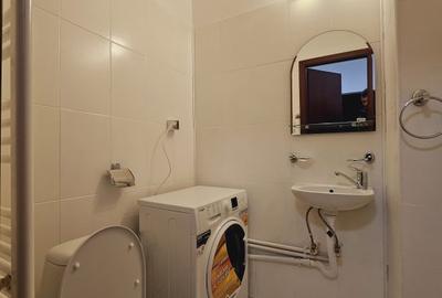 Apartament cu 3 camere decomandat, mobilat în Nerva Traian - 11