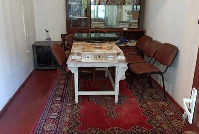 Casă cu 3 camere cu Teren 230 Mp în Central