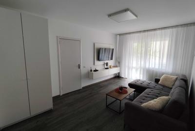 Apartament cu 2 camere decomandat în Central - 1