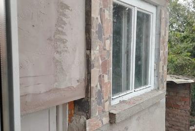 Casă cu 3 camere cu Teren 940 Mp în Central