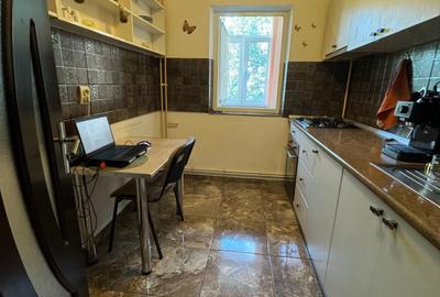 Apartament cu 2 camere decomandat în Alexandru cel Bun - 4