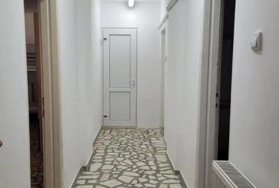 Casă cu 2 camere cu Teren 300 Mp în Central