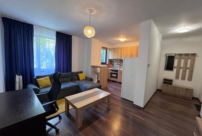 Apartament cu 2 camere decomandat, mobilat în Ultracentral