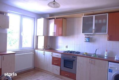 Apartament cu 3 camere decomandat în Central - 6