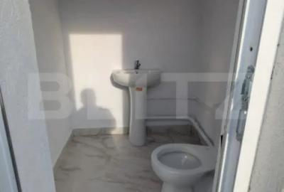Spațiu comercial, de 450 mp, în Micro 6 - 2