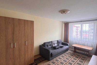 Apartament cu 2 camere decomandat în Exterior Vest