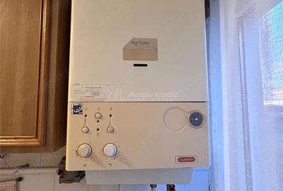 Apartament cu 3 camere semidecomandat în Central - 12