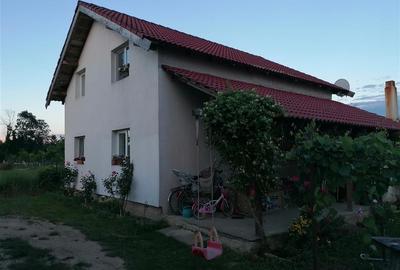 Casă individuală cu 5 camere cu Teren 500 Mp în Exterior Vest - 1