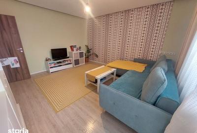 Apartament cu 2 camere decomandat în Ștrand