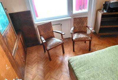 Apartament cu 3 camere decomandat în Traian - 4