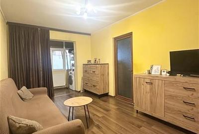 Apartament cu 2 camere semidecomandat, mobilat în Casa de Cultură - 2