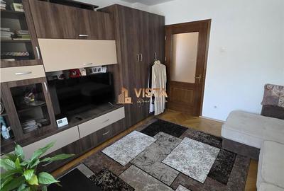 Casă cu 4 camere cu Teren 396 Mp în Florilor - 1