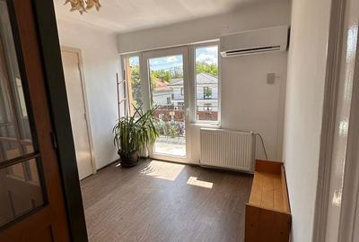 Casă cu 3 camere cu Teren 300 Mp în Central - 4