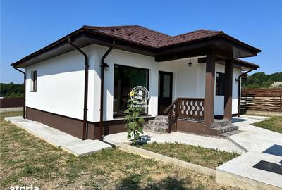 Casă cu 3 camere cu Teren 620 Mp în Grajduri