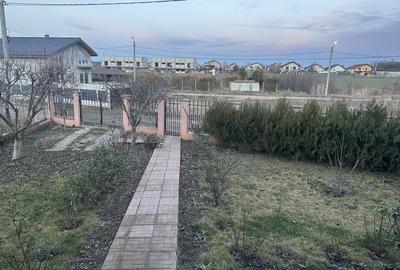 Casă individuală cu 4 camere cu Canalizare în Brănești - 39