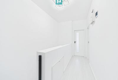 Duplex cu 4 camere cu Teren 227 Mp în Săcălaz - 12