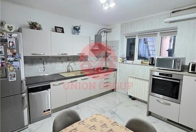 Casă cu 5 camere cu Teren 201 Mp în Central
